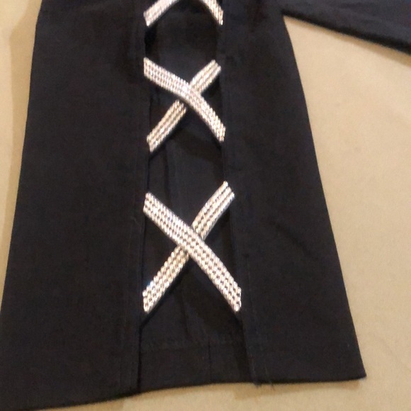 KRISTEN’S KLOSET Lovely Women’s size 12” Pants , bling crystal design on legs - Picture 15 of 16